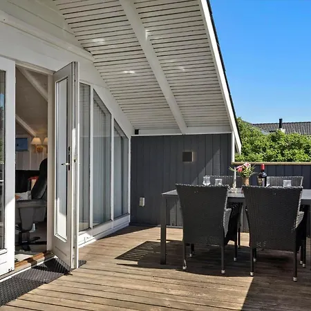 5530-hvide-sande-laust-diges-vej-35